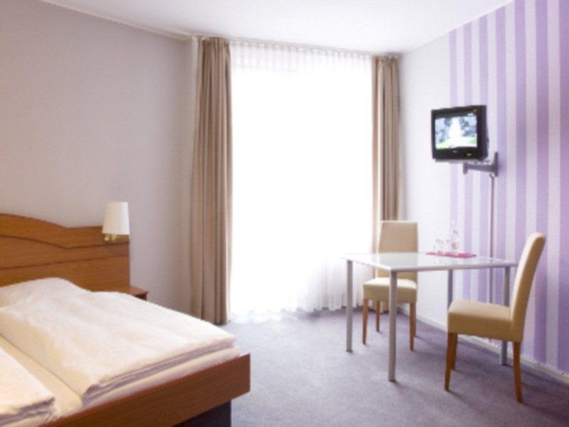 Numa Berlin Kudamm Aparthotel Exterior photo